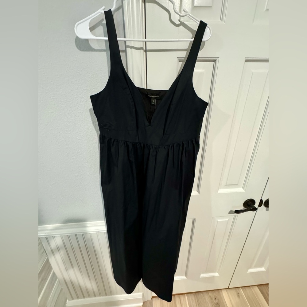 Black Banana Republic sweetheart neck dress